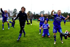 GIF-jubel efter avancemang i Ljungskile 2007